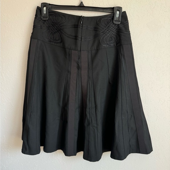 NWT The Limited Black Ribbon Embroidered  Knee Length Circle Skirt Women’s 4 - Picture 4 of 6